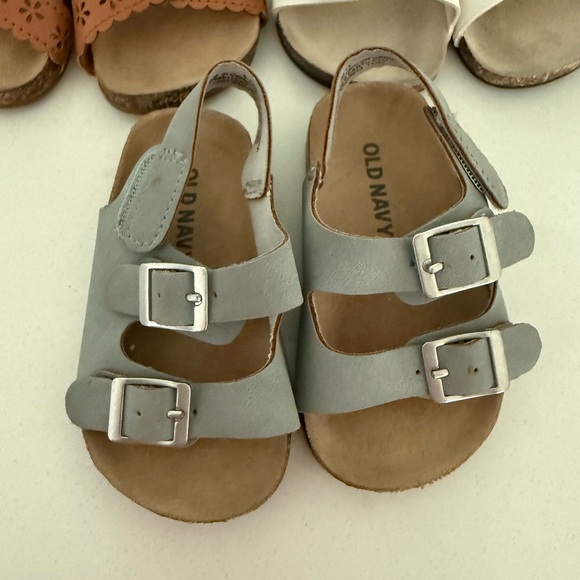 Bundle of 3 Pair of Old Navy Baby Sandals - all size 6-12 Months - Picture 4 of 8
